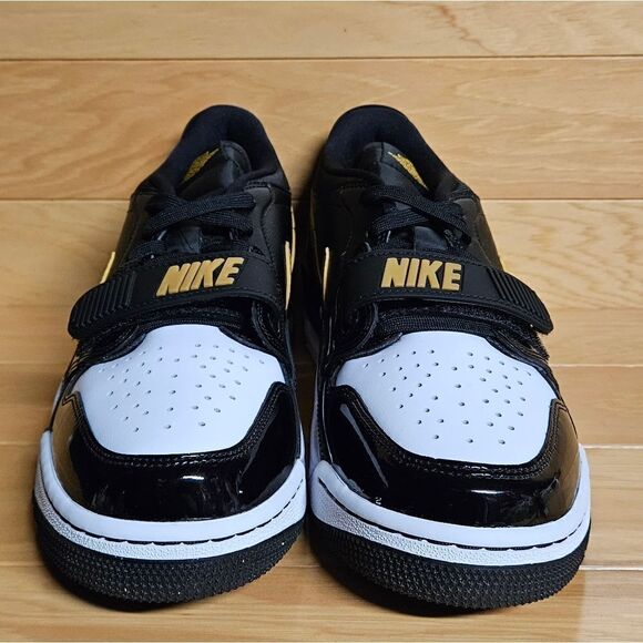 Nike Air Jordan Legacy 312 Low Size 9 Mens Shoe Black Metallic Gold CD7069-071 - Picture 5 of 13